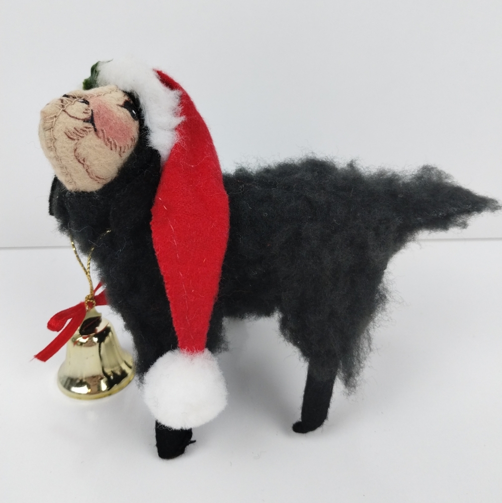 Annalee 1993 Santa Black Sheep Lamb Figurine Felt Wool Bell Holiday DecorVintage